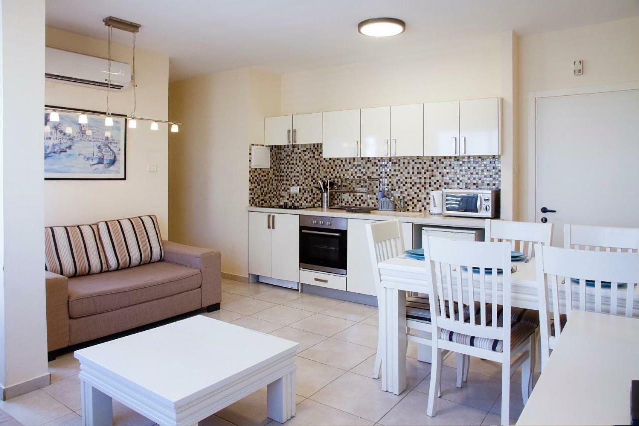 Apartments4You Bally Bat Yam Esterno foto